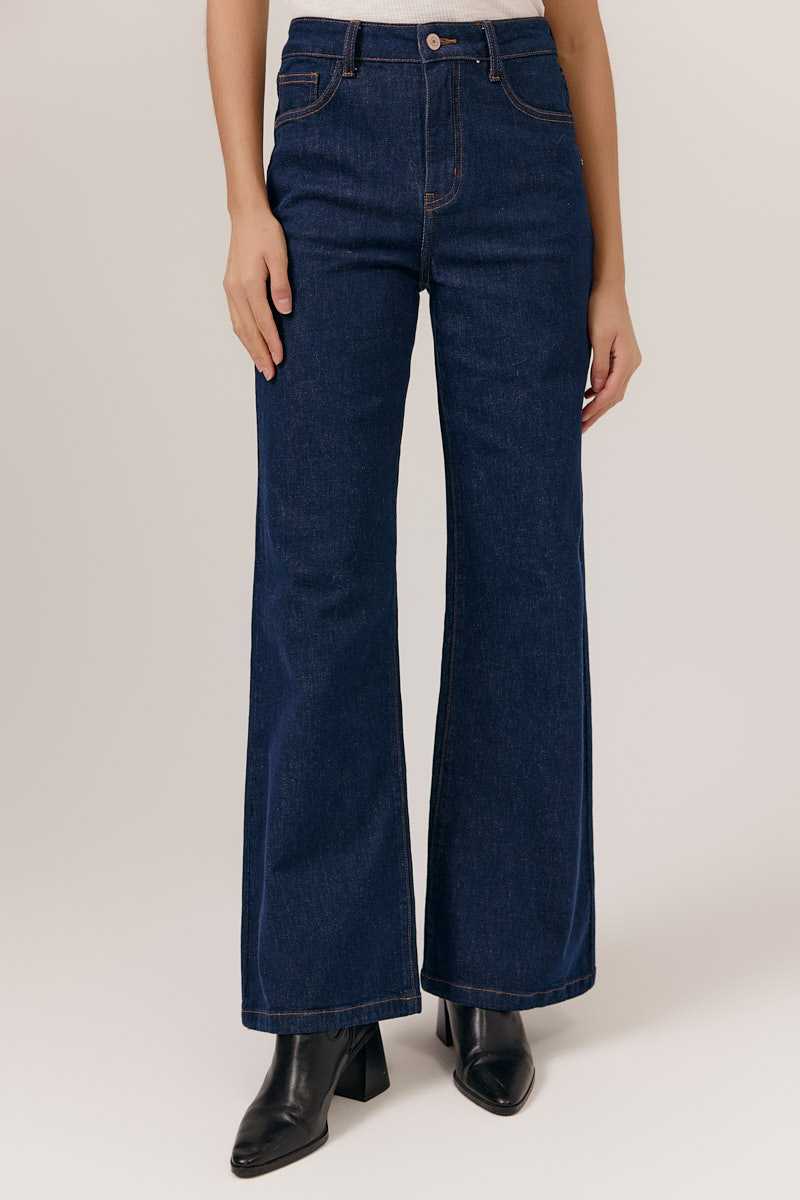 PANTALÓN VAQUERO ELBA COLOR AZUL OSCURO 3